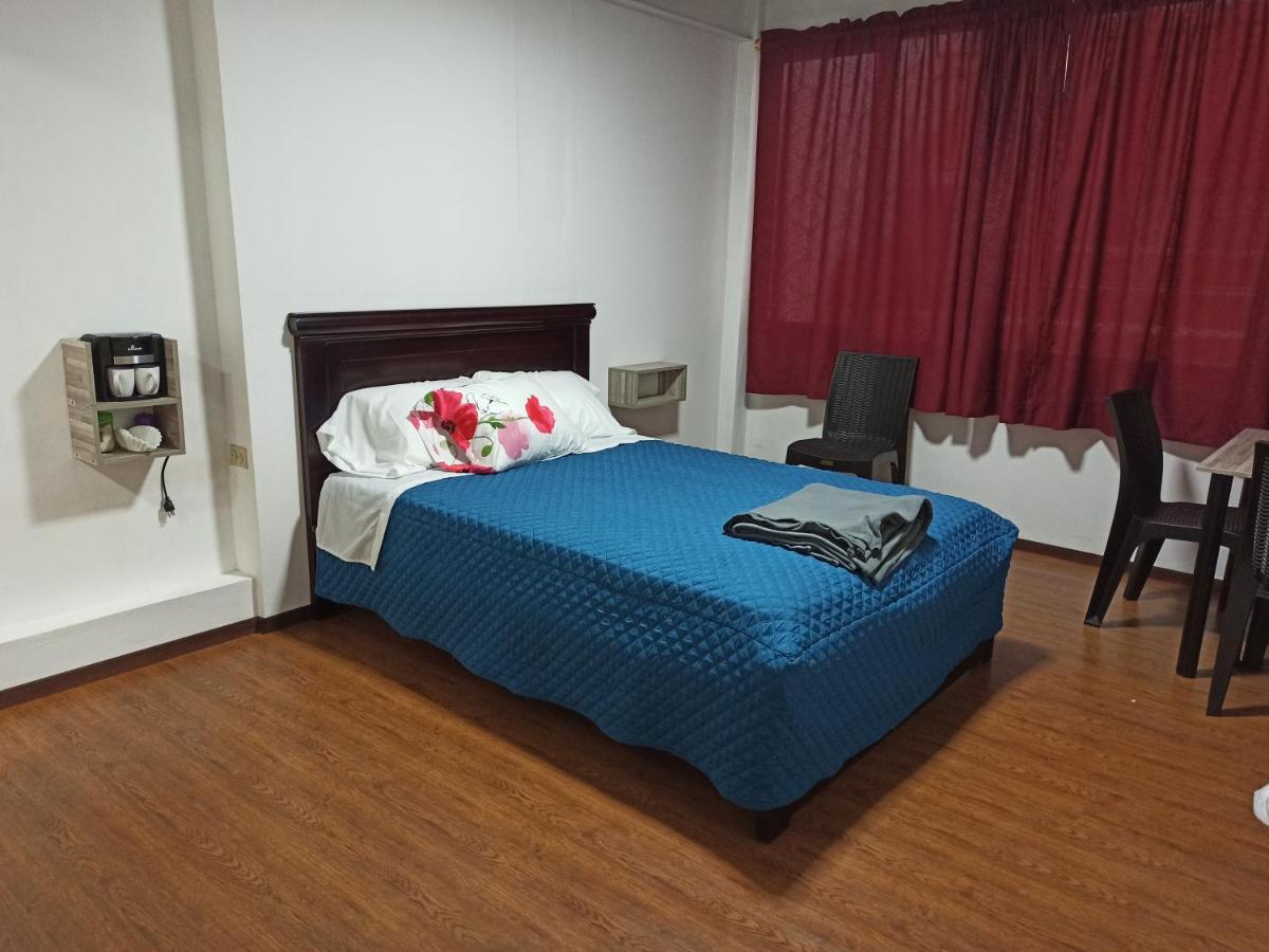 Habitaciones Alkimya Loja Luaran gambar